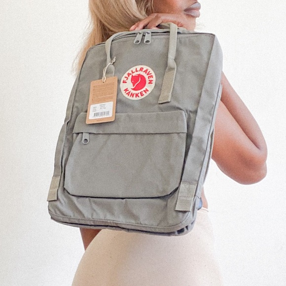 Kånken Original Backpack, Green by Fjallraven - Picture 3 of 3